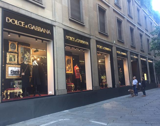 DOLCE AND GABBANA STORE IN MILAN
